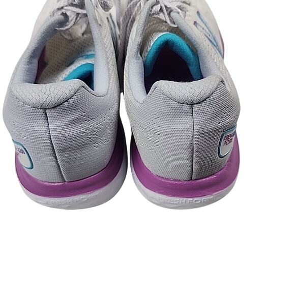 New Balance Womens Fresh Foam 680 V7 White/Fuchsia Size 11 - Picture 9 of 10